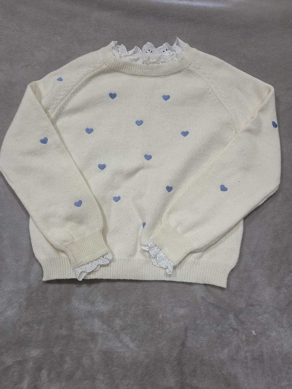 Cream Lace-Trim Heart Sweater - Women